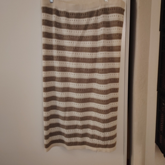 Tan Skirt w/slip Crochet WHIMSICAL STRIPED BOLD NEUTRAL AMERICAN PREP FUN  NWT - Picture 7 of 8